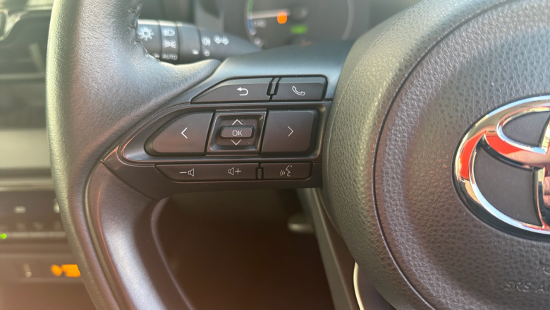 Toyota Yaris 1.5 Hybrid Icon 5dr CVT Hybrid Hatchback